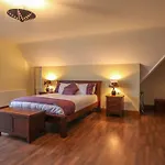 בית הארחה Templeview 4*