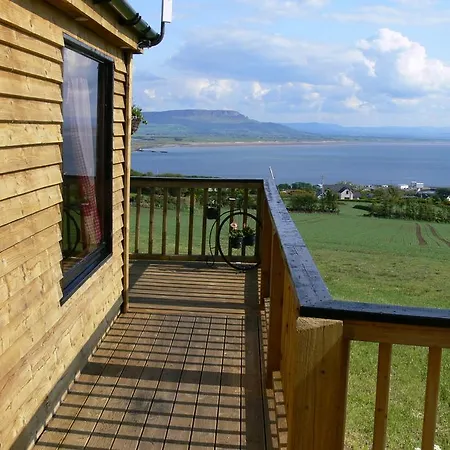 Guest house Templeview 4*
