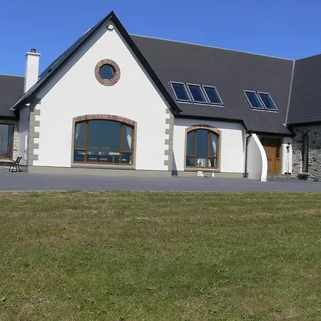 Guest house Templeview 4*