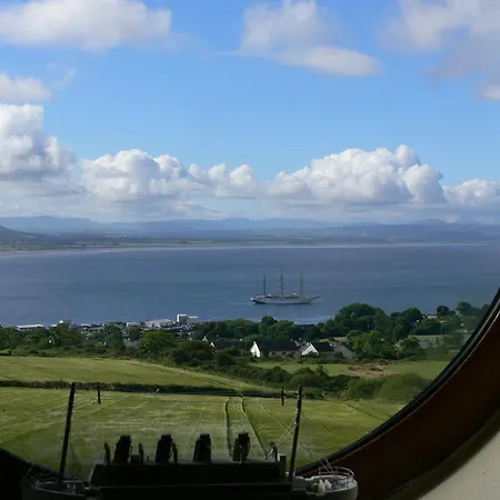 Guest house Templeview 4*