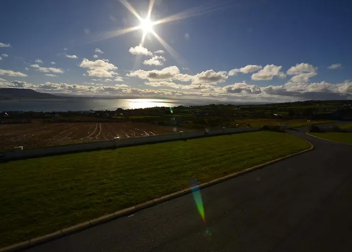 ゲストハウス Templeview グリーンキャッスル